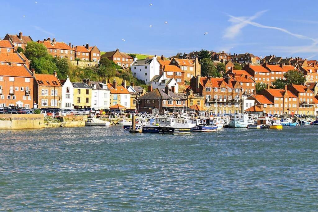 Swordfish Cottage **Next To The Harbour** Whitby Dış mekan fotoğraf